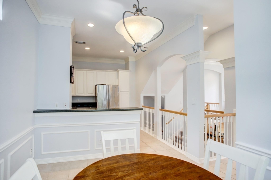 5312 Blossom St - Photo 9