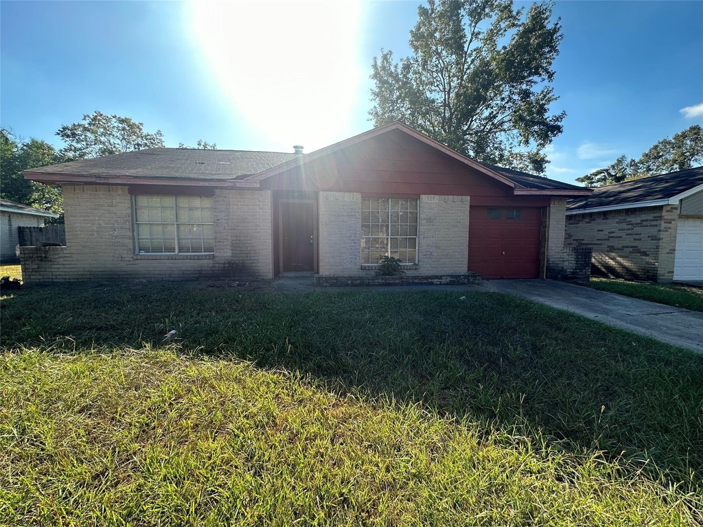14846 Waterside Dr - Photo 0
