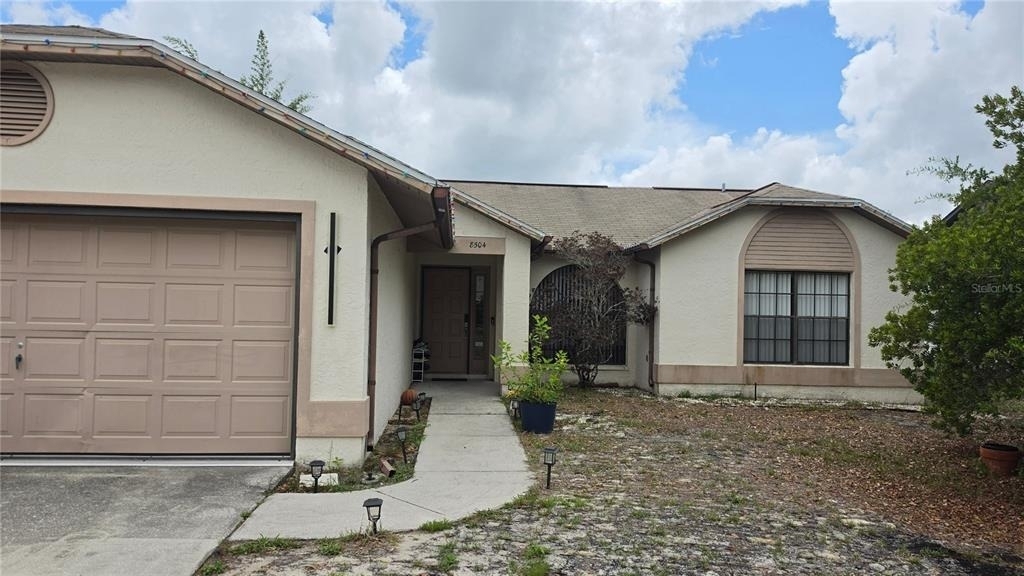 8504 Yearling Lane - Photo 0