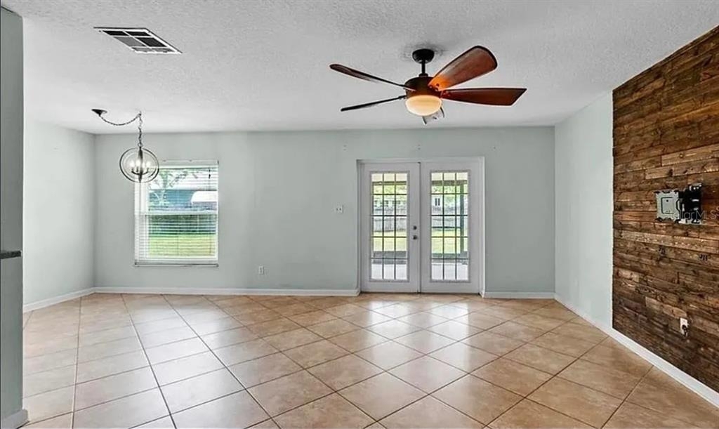 120 Bent Oak Court - Photo 1