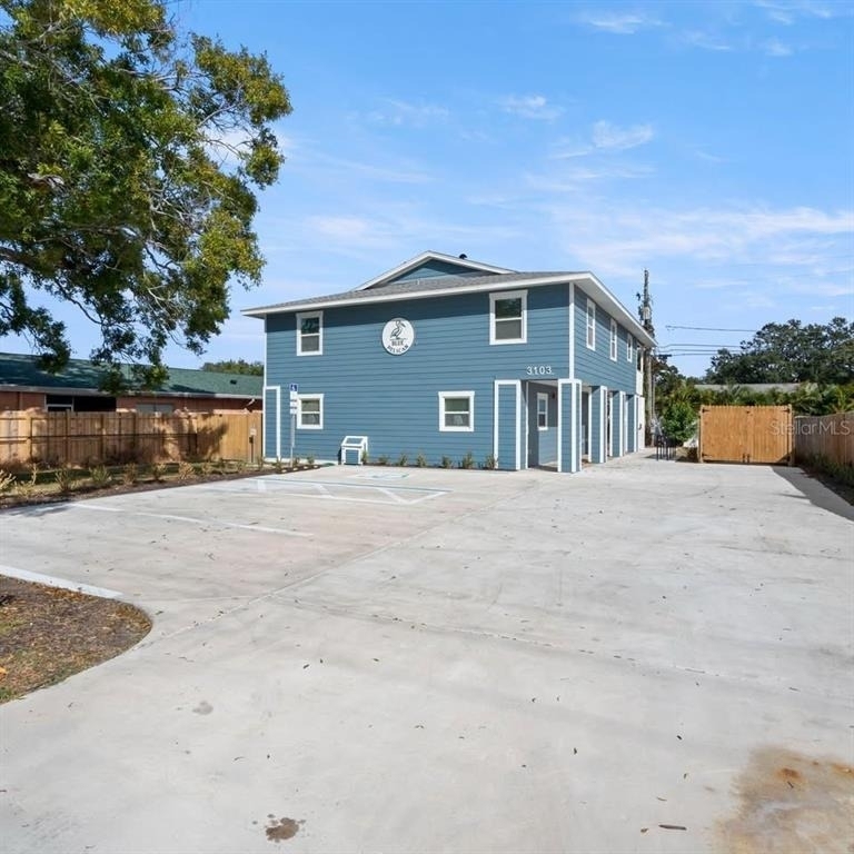 3107 16th Street N - Photo 0