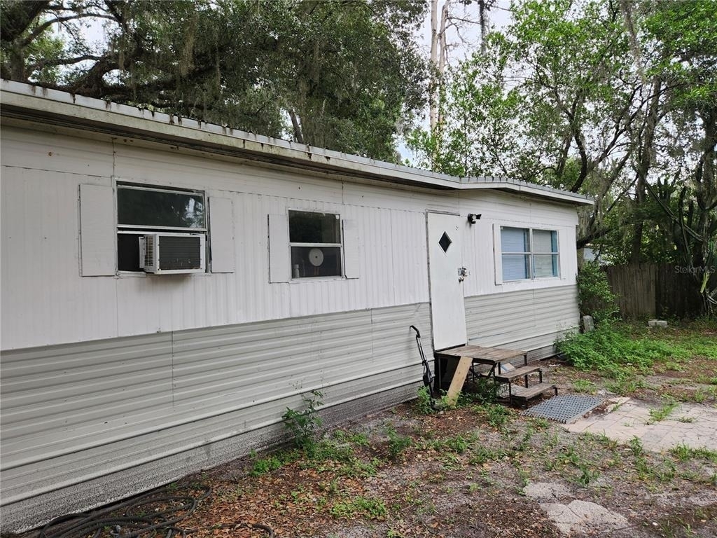 24815 Audrey Road - Photo 2