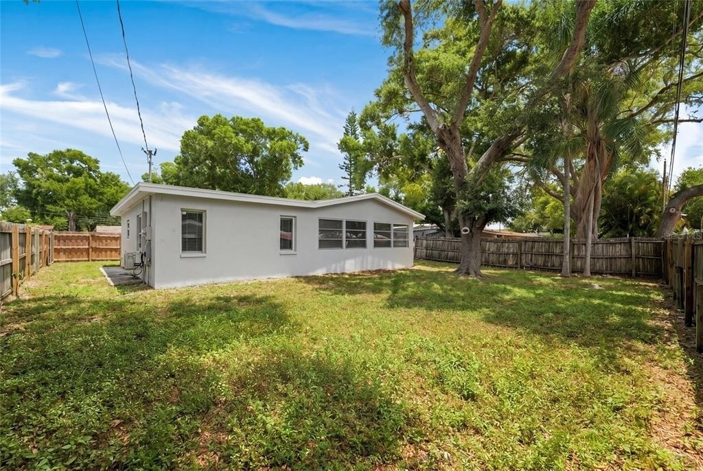 2952 Webley Drive - Photo 33