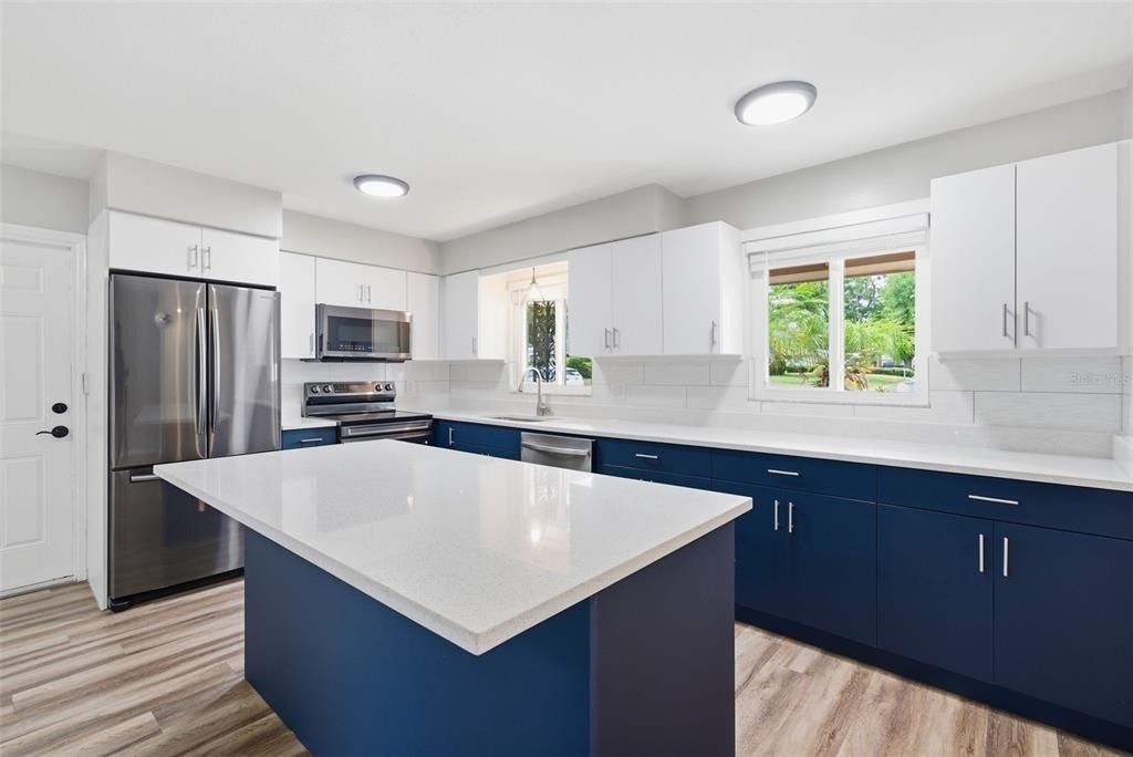 2465 Brentwood Drive - Photo 5