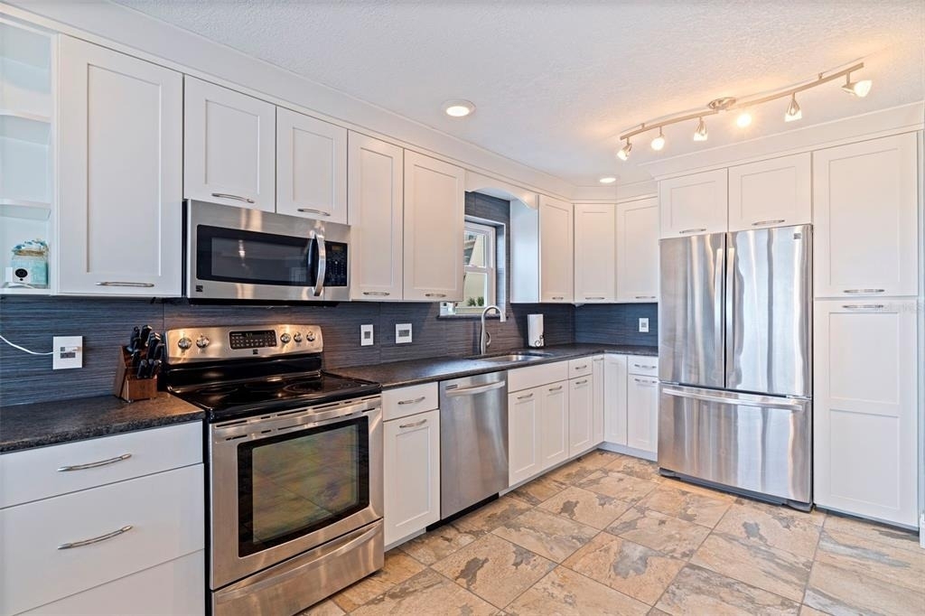 5000 Gulf Boulevard - Photo 15