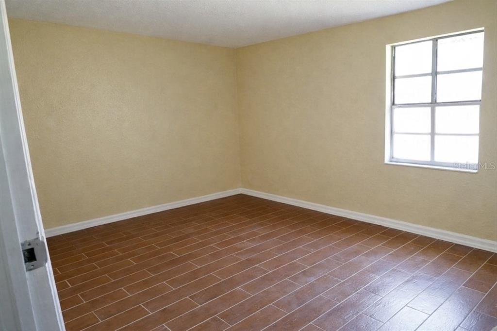 1709 E Idell Street - Photo 2