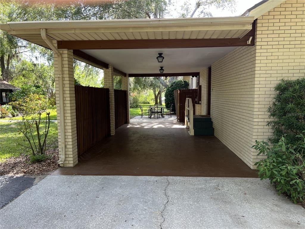 16902 Crawley Road - Photo 5