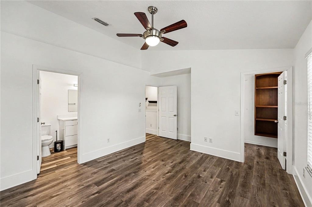 12268 Country White Circle - Photo 11