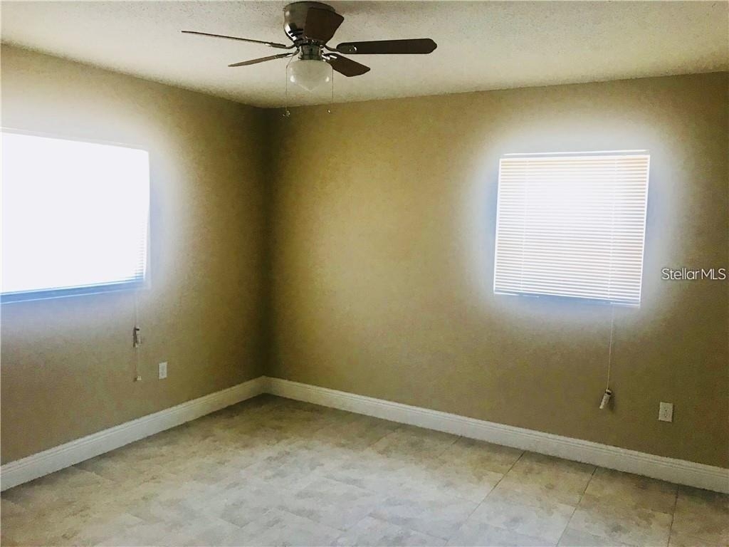 23 College Drive - Photo 5