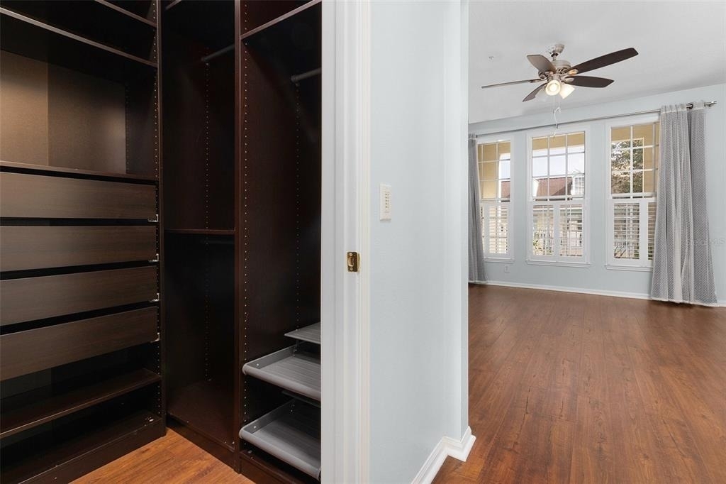 233 Goldenrain Drive - Photo 19