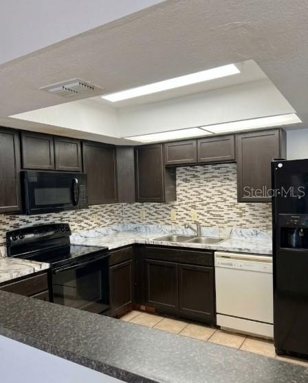 1135 Grove Street - Photo 3
