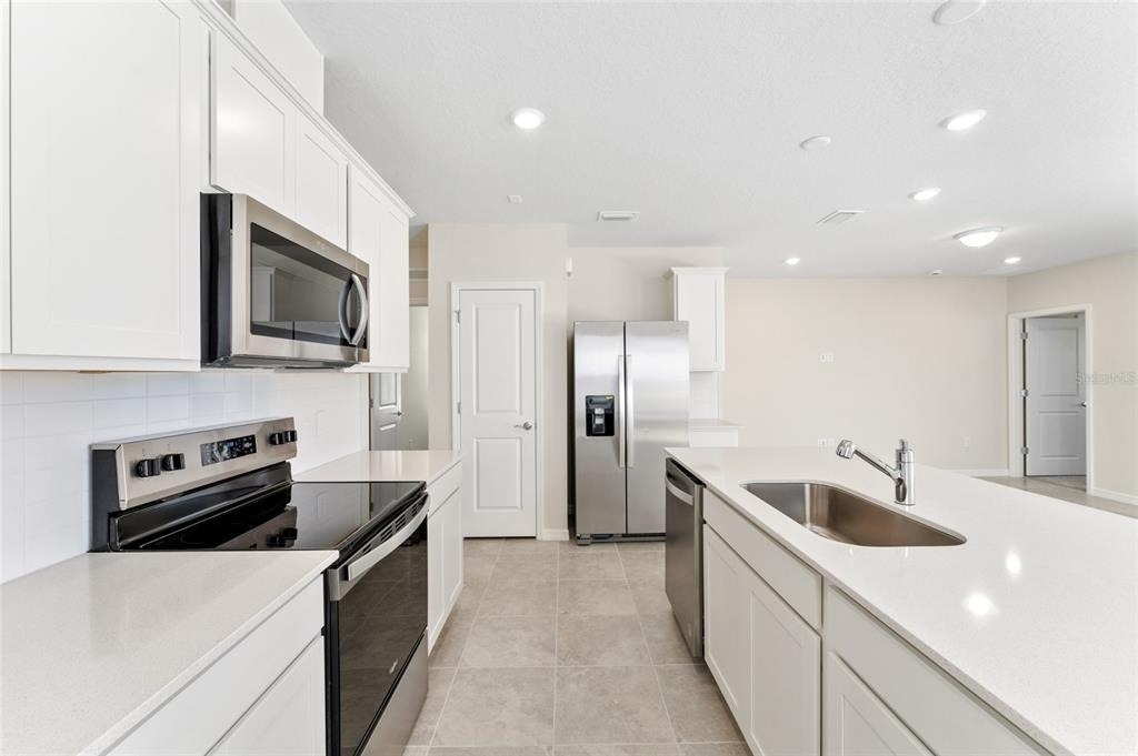 3633 Cambridge Brook Drive - Photo 6