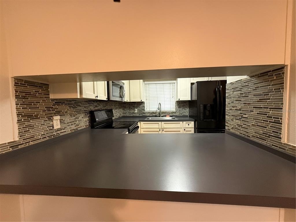 702 Country Lane Ne - Photo 10