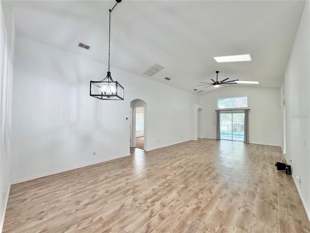 502 Viola Drive - Photo 3