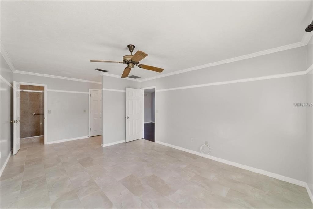 2700 Se 35th Street - Photo 12