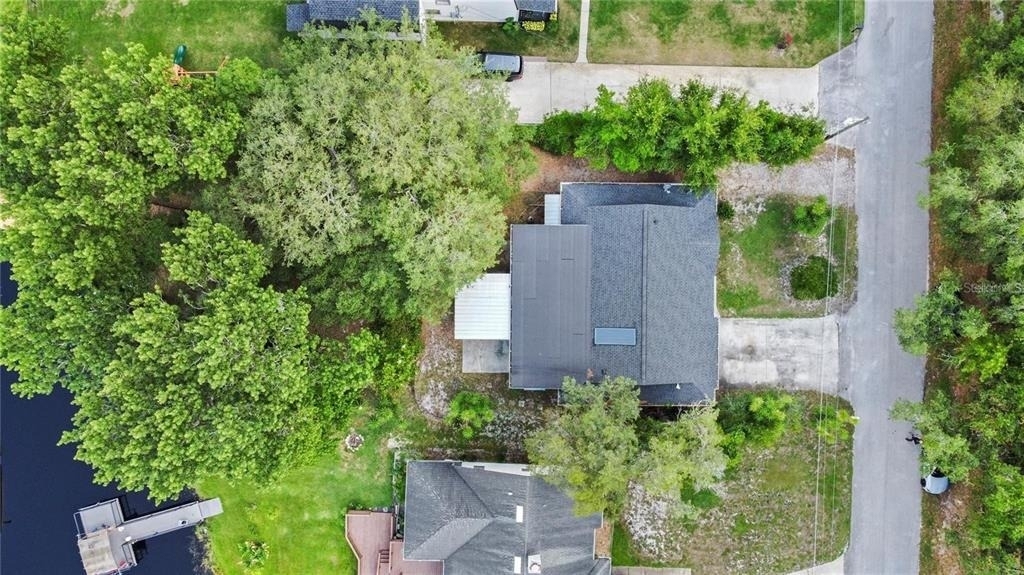 240 Maureen Drive - Photo 18