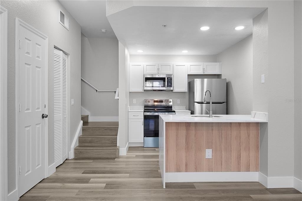 4007 Venetian Bay Drive - Photo 3