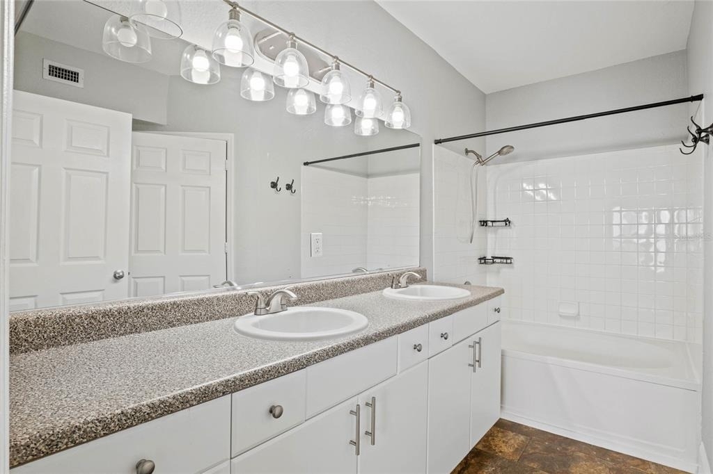 204 E South Street - Photo 18