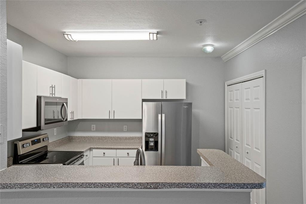 204 E South Street - Photo 6
