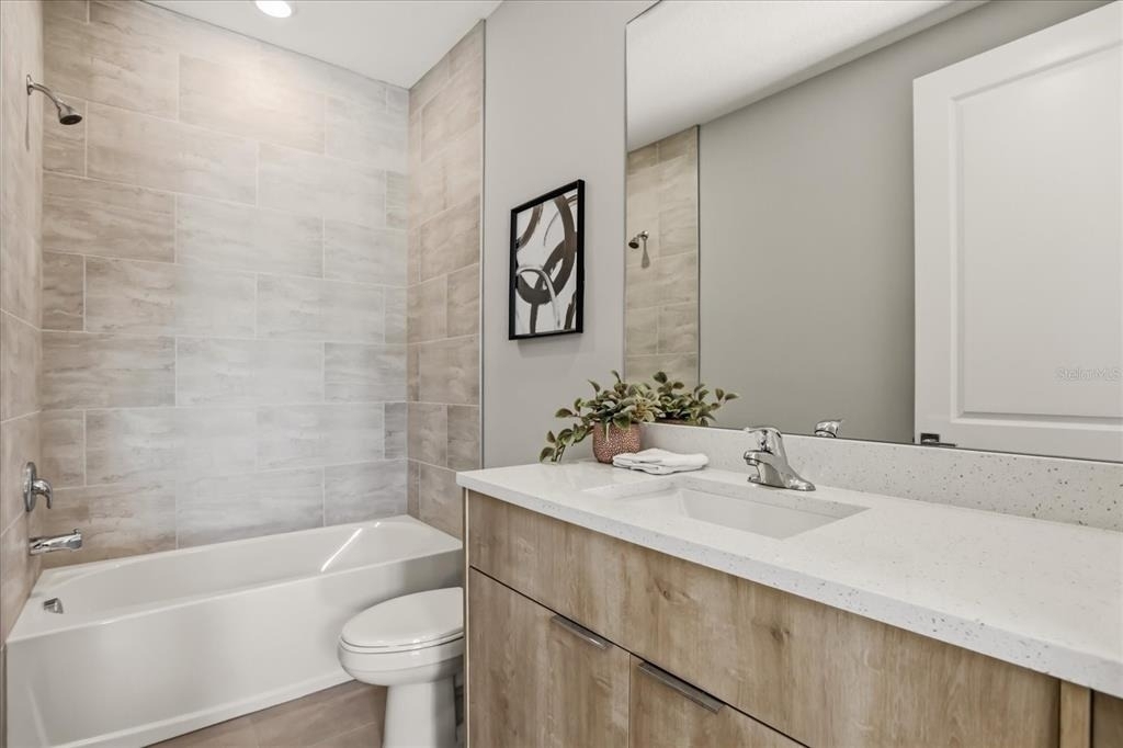 2316 E Concord Street - Photo 2