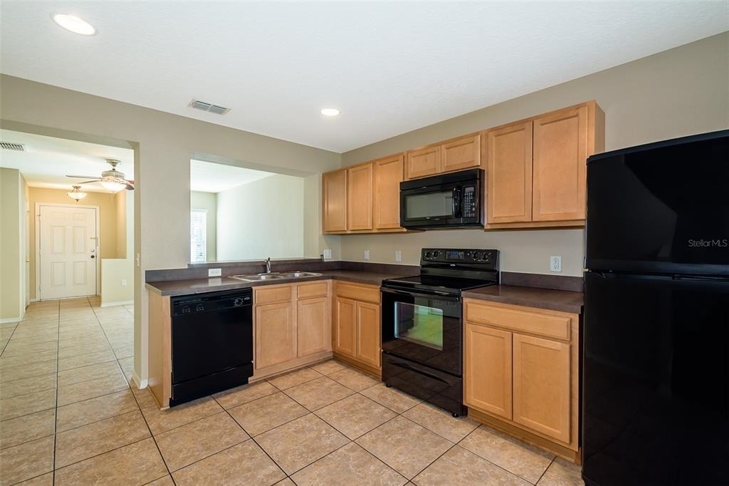5087 Dominica Drive - Photo 8