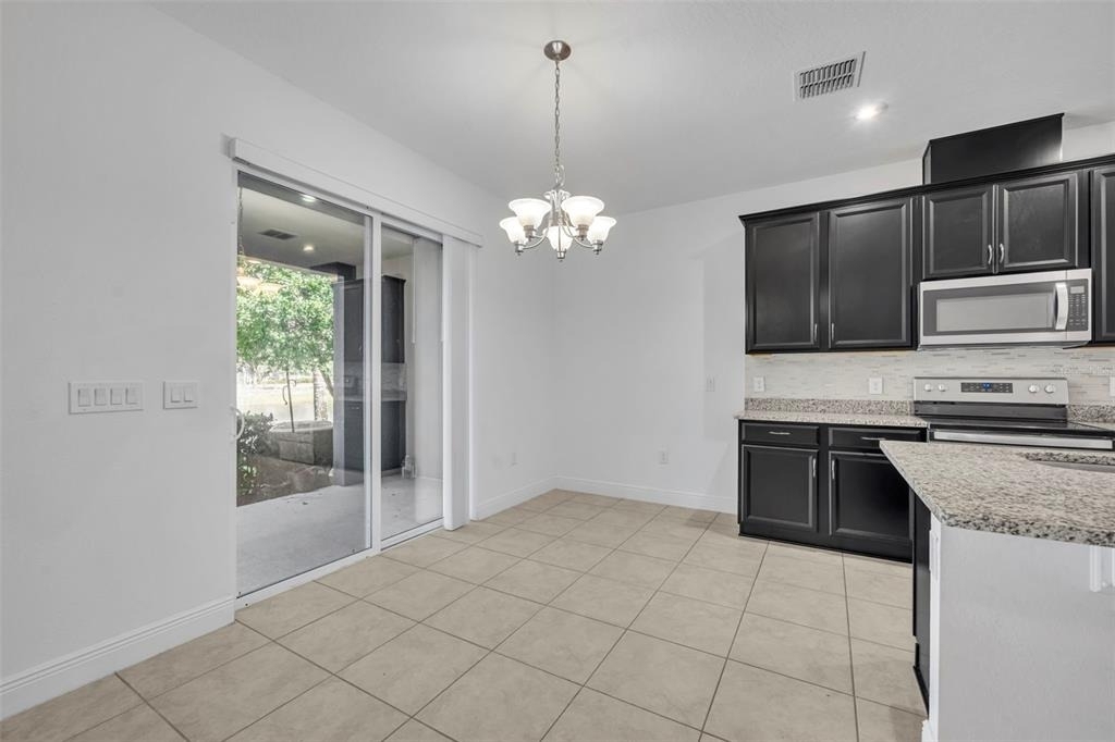 1351 Merrydale Way - Photo 8
