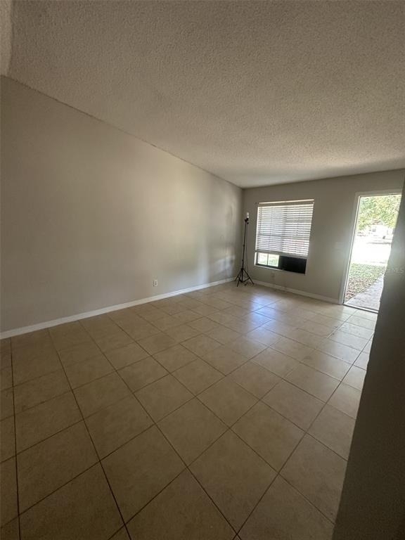 1704 Ridgewood Lane - Photo 2