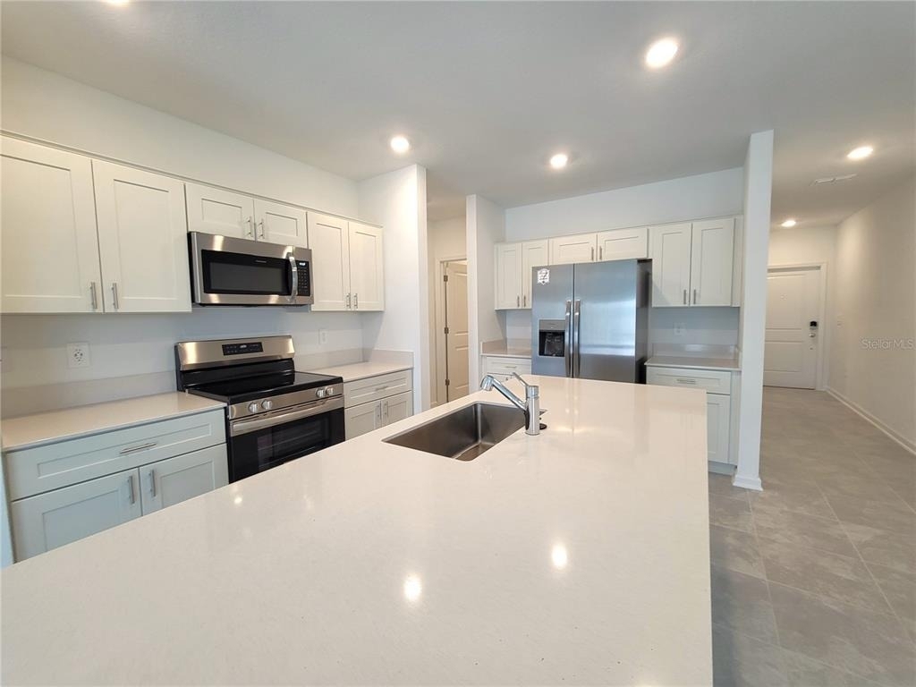 1469 Deepwater Circle - Photo 7