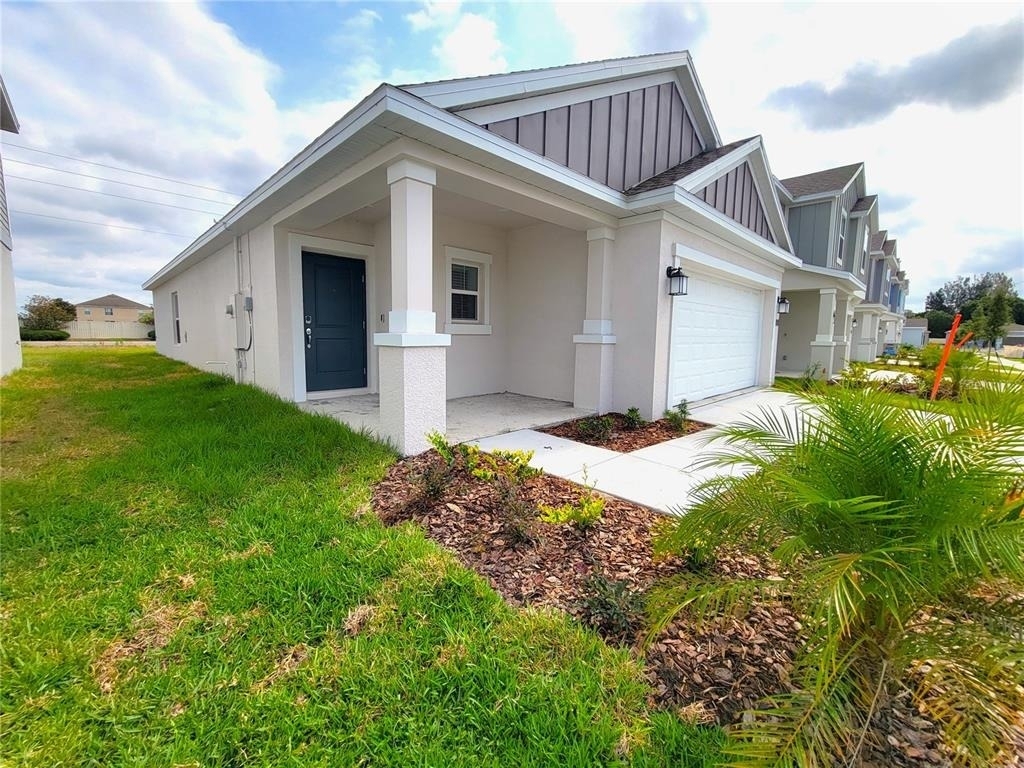 1469 Deepwater Circle - Photo 0
