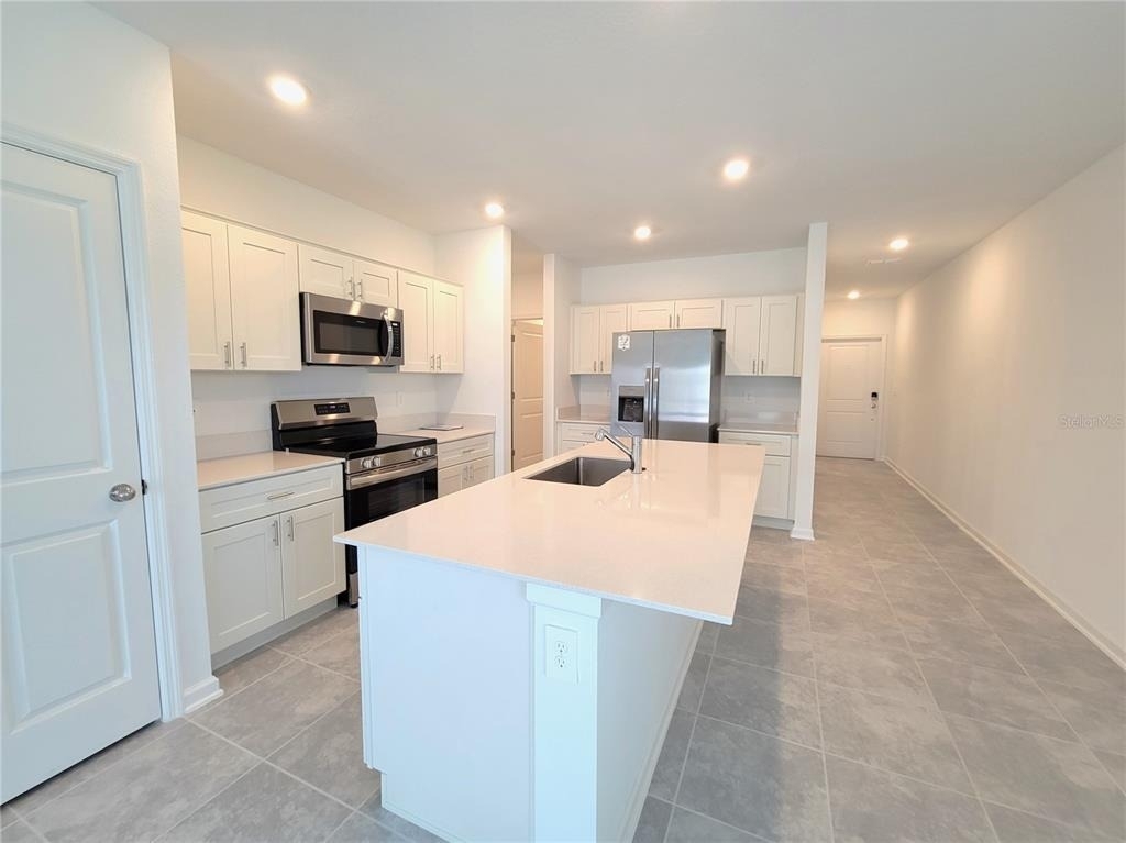 1469 Deepwater Circle - Photo 8