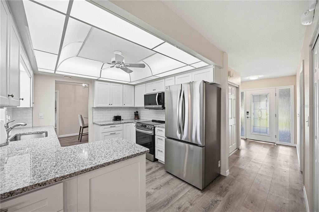 1933 Fairview Drive - Photo 9
