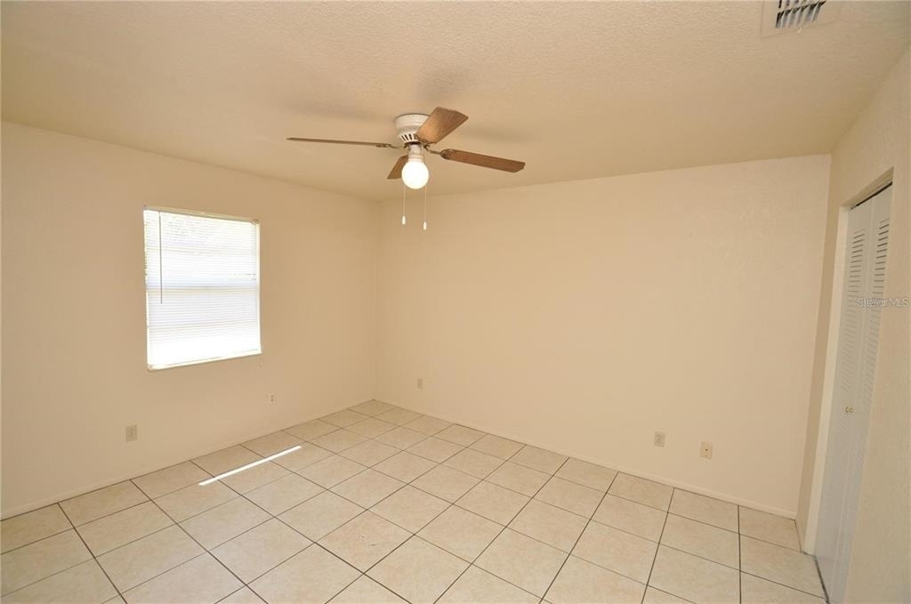 1743 Avenue C Ne - Photo 11