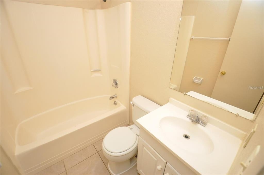 1743 Avenue C Ne - Photo 9