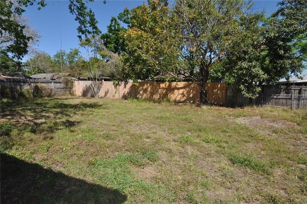 1743 Avenue C Ne - Photo 13