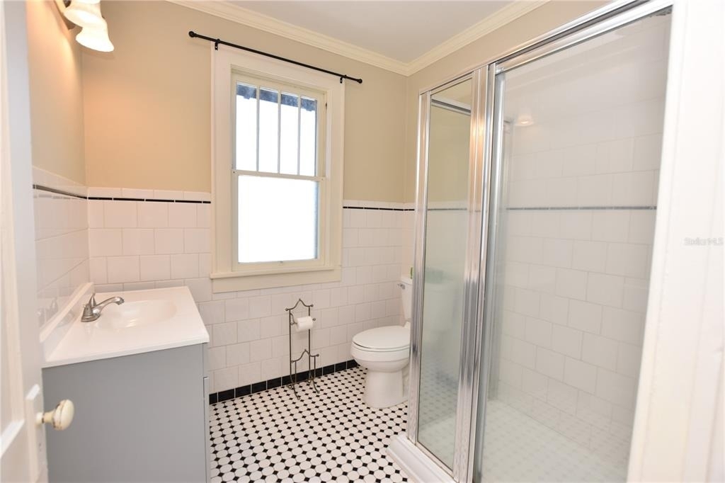 709 1/2 Park Hill Avenue - Photo 29