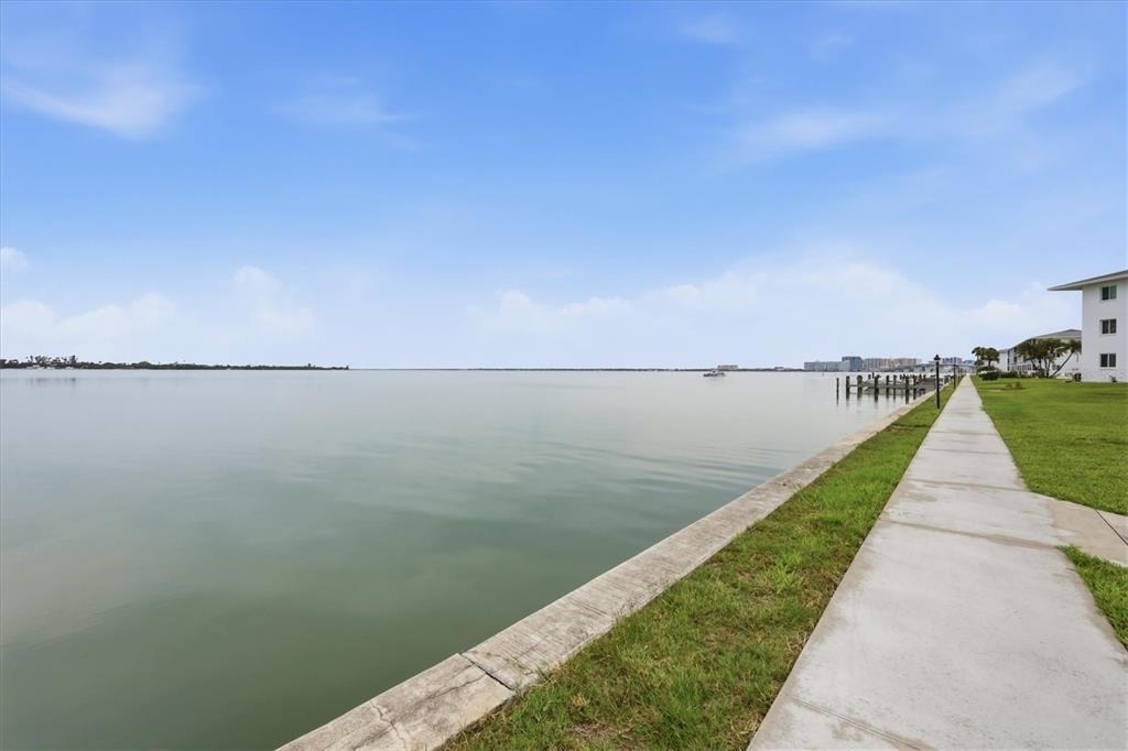 769 John Ringling Boulevard - Photo 30