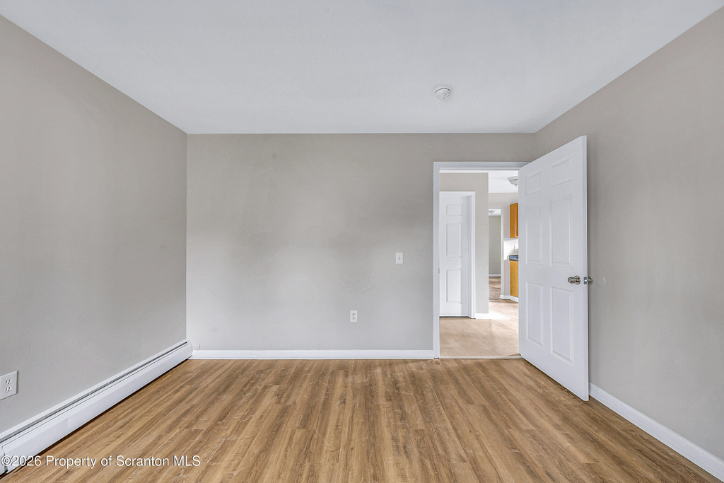 108 E Market Street - Photo 12