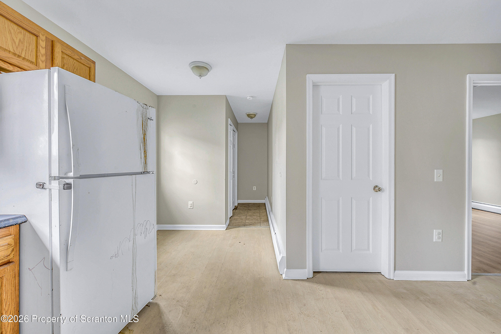108 E Market Street - Photo 7