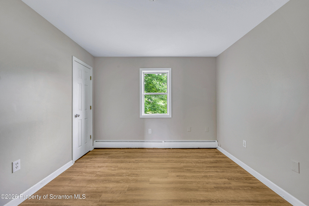 108 E Market Street - Photo 9