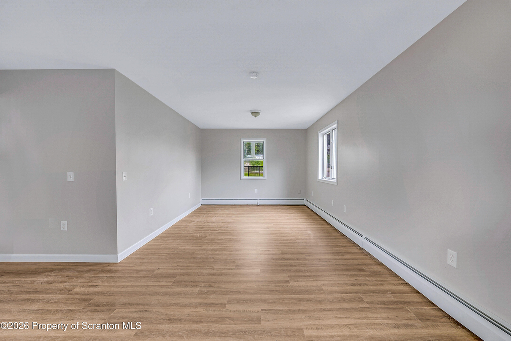108 E Market Street - Photo 3