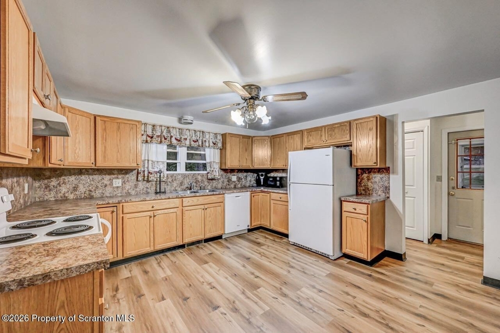 1 Beech Road - Photo 11