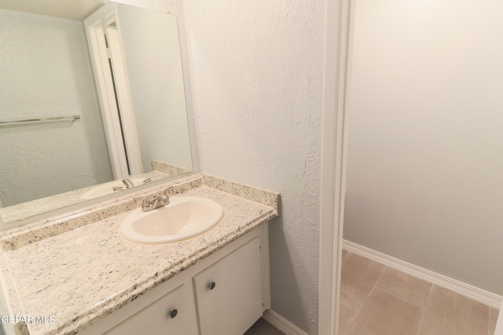 4800 N Stanton Street - Photo 7