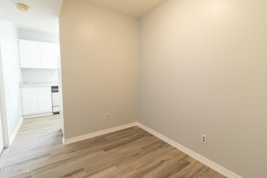 4800 N Stanton Street - Photo 6