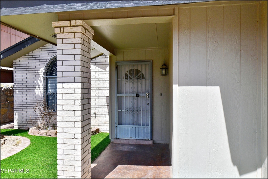 11051 Rockdale - Photo 4