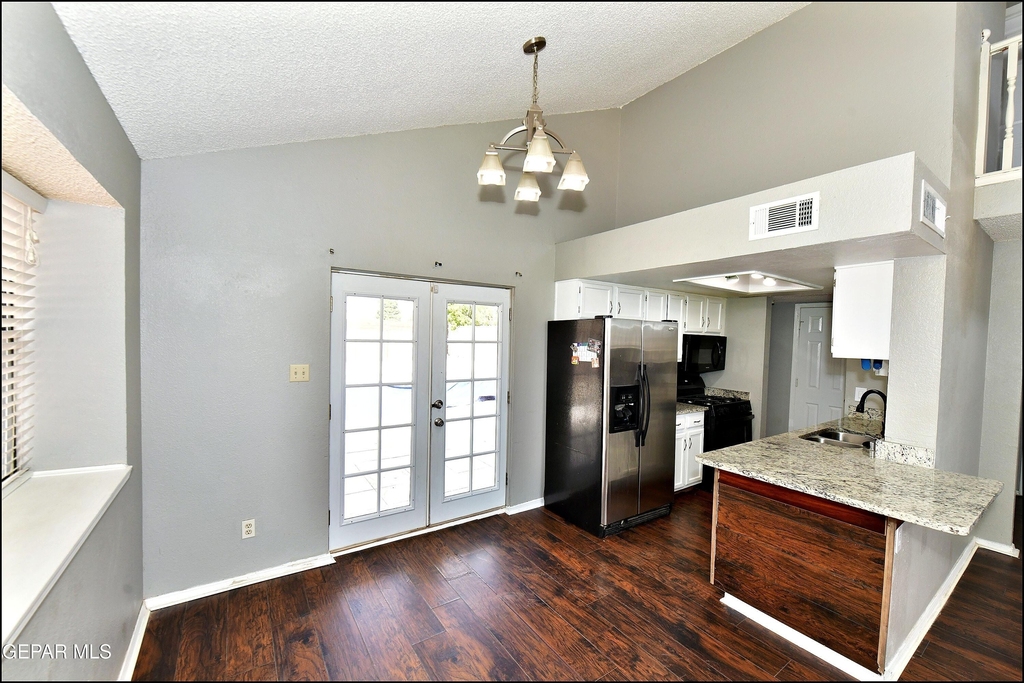 11051 Rockdale - Photo 11