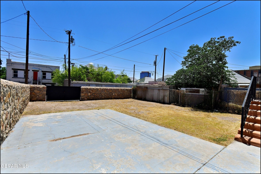 612 E Nevada Avenue - Photo 44