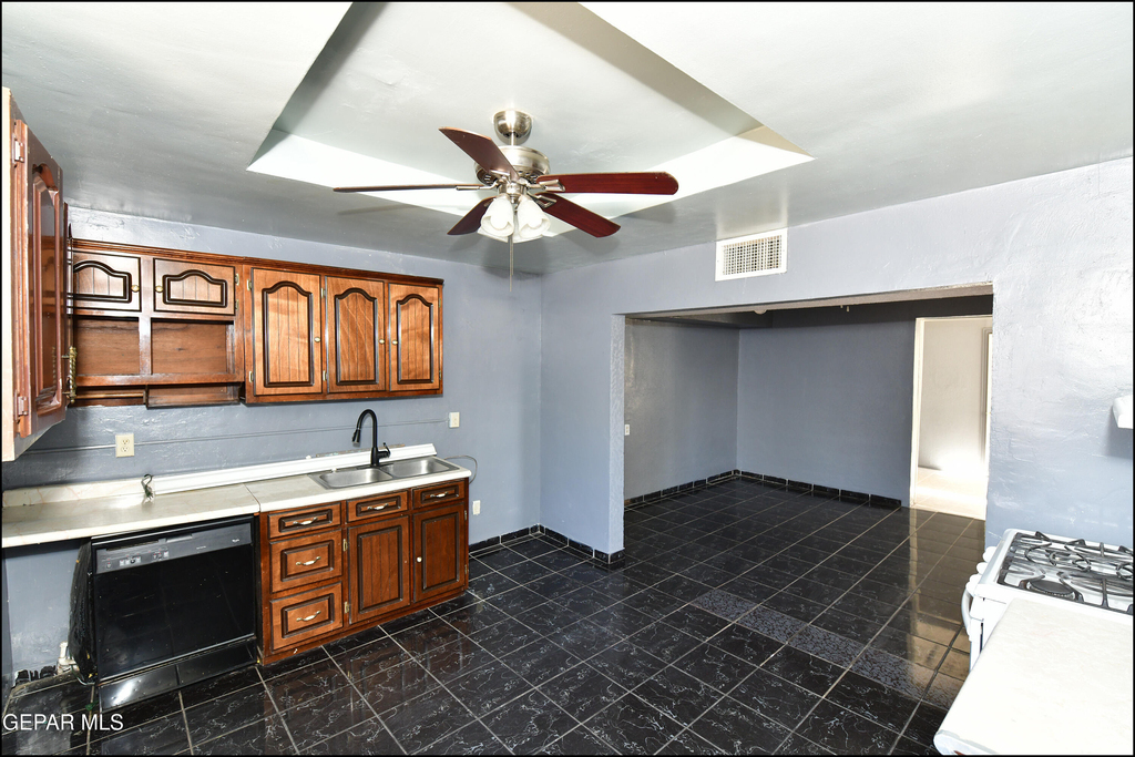4425 La Luz Avenue - Photo 16