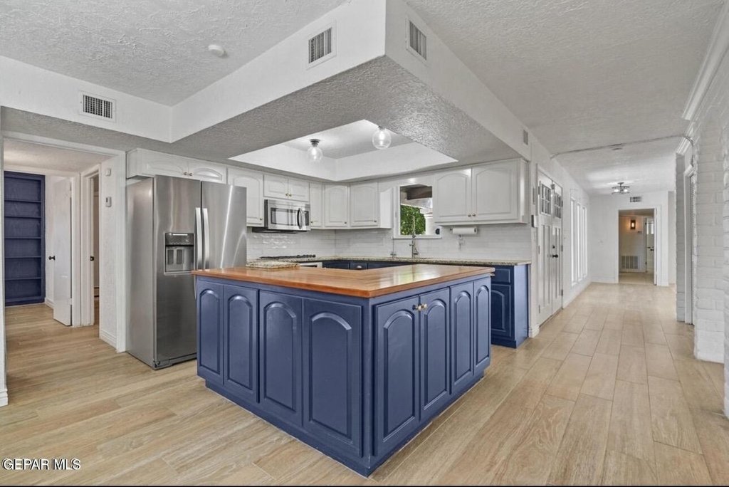 5233 White Oak Drive - Photo 11