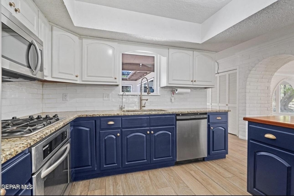 5233 White Oak Drive - Photo 12