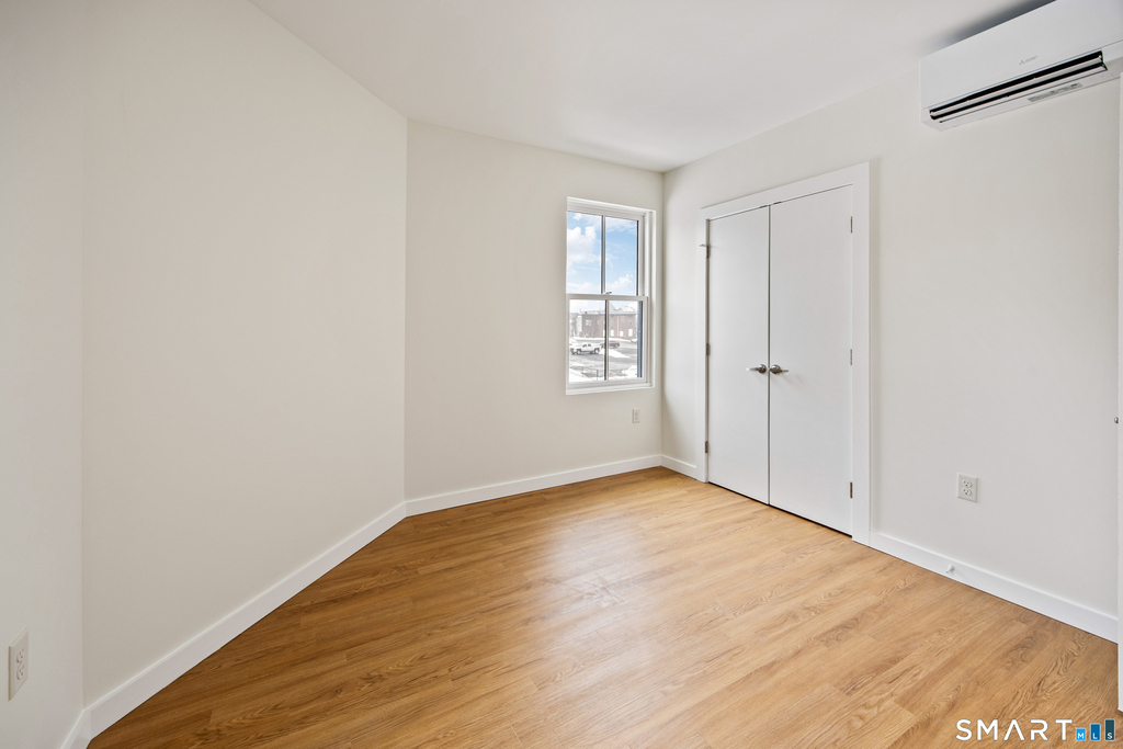 1355 Main Street - Photo 3